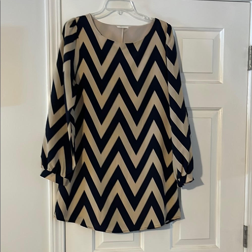 Everly Black and Cream Chevron Long Sleeve Dress